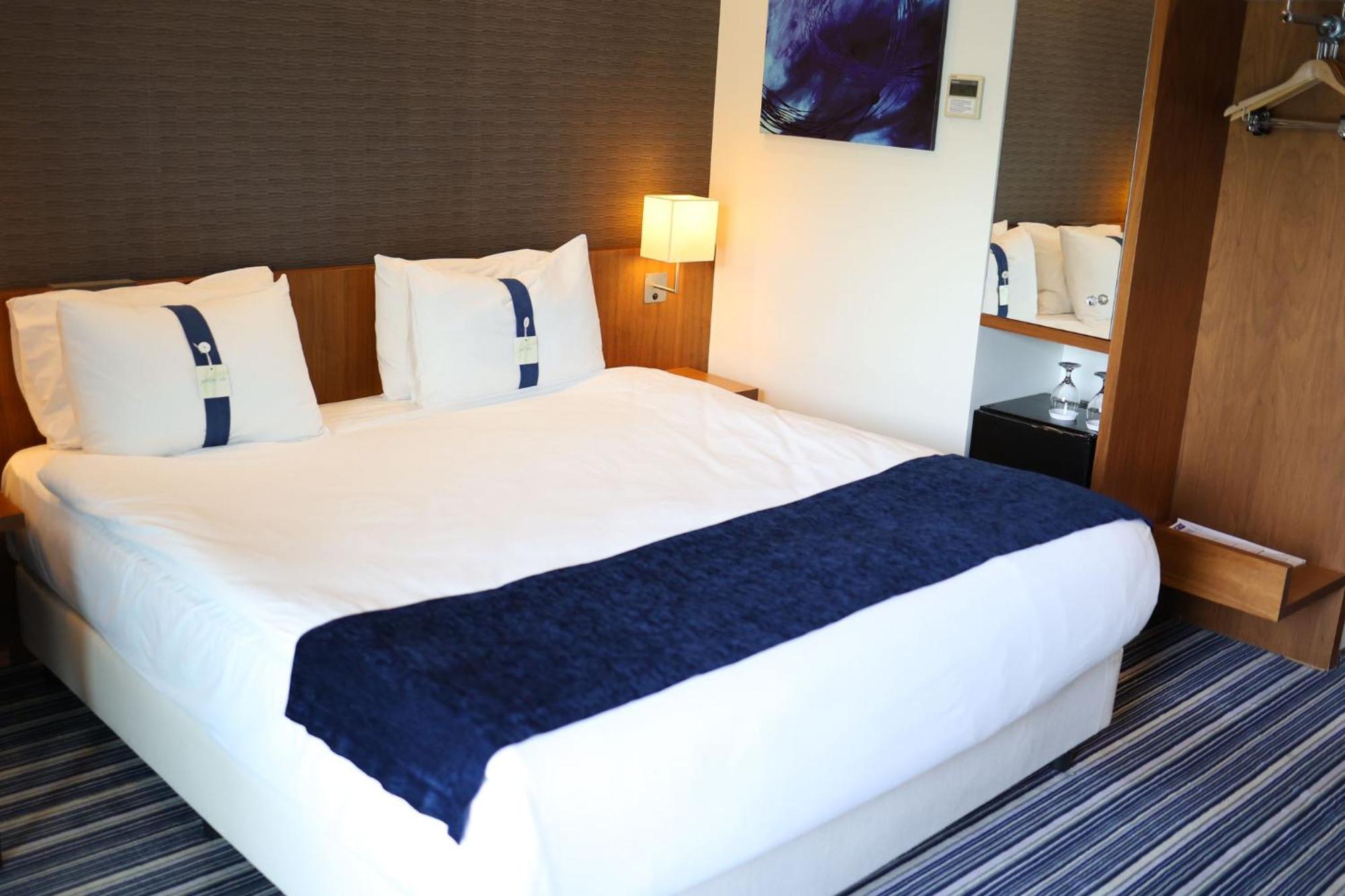 Holiday Inn Express Manisa-West By Ihg Exterior foto
