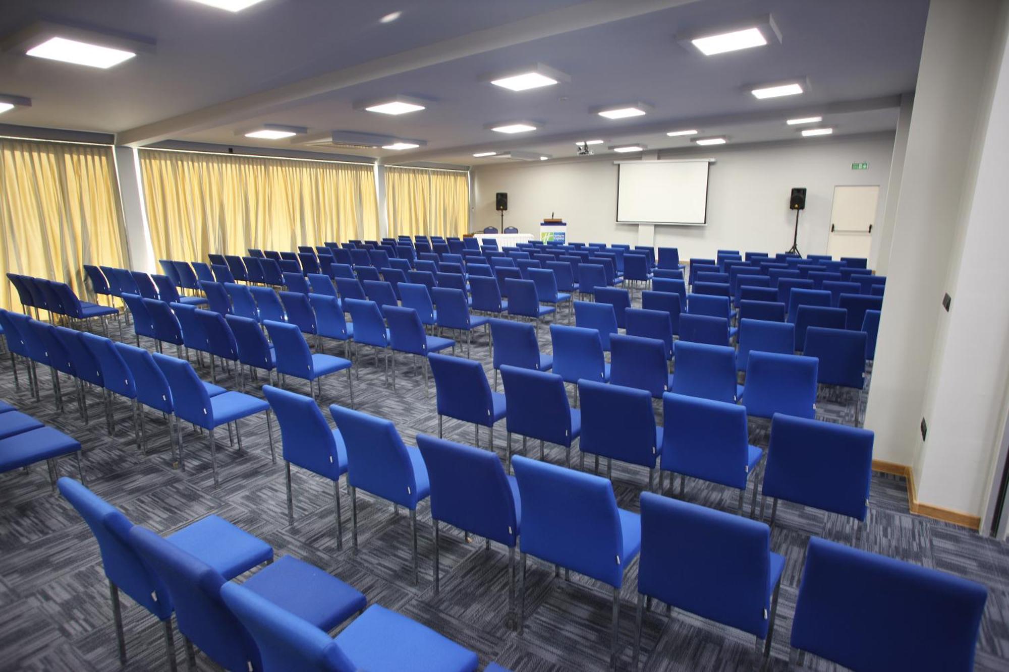 Holiday Inn Express Manisa-West By Ihg Exterior foto